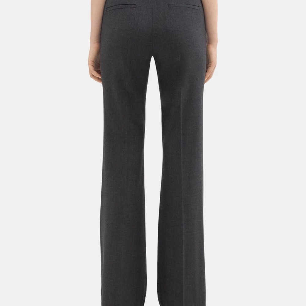 Theory Demitria in Good Wool Bootcut Pants in Grey, size 2